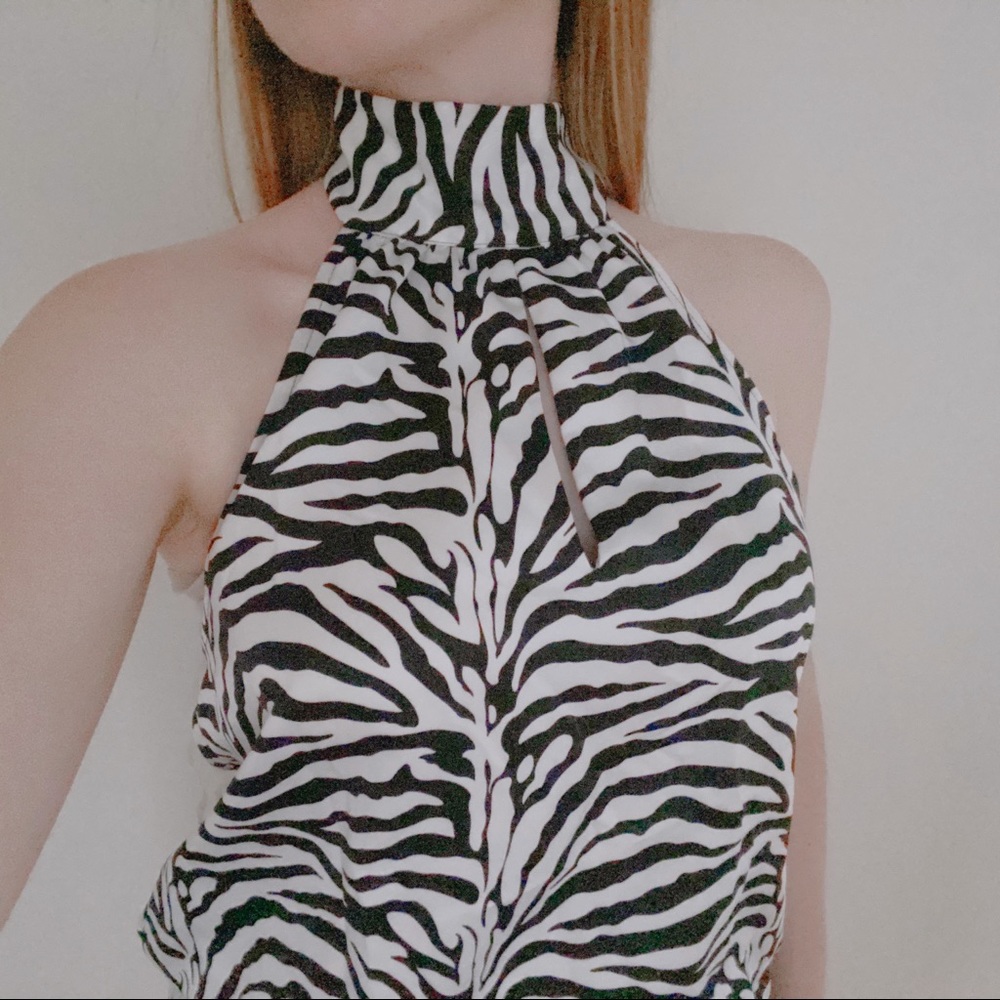 🦓 Fancy Zebra Backless GUESS Top 🦓